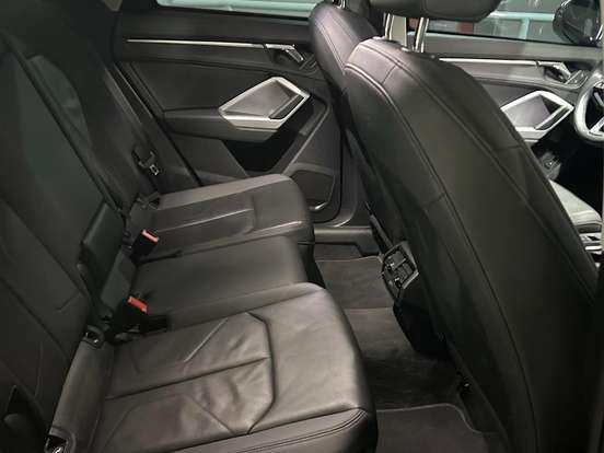 Audi Q3 2021